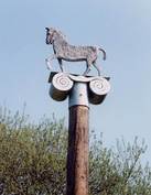 Horse (on Column)
